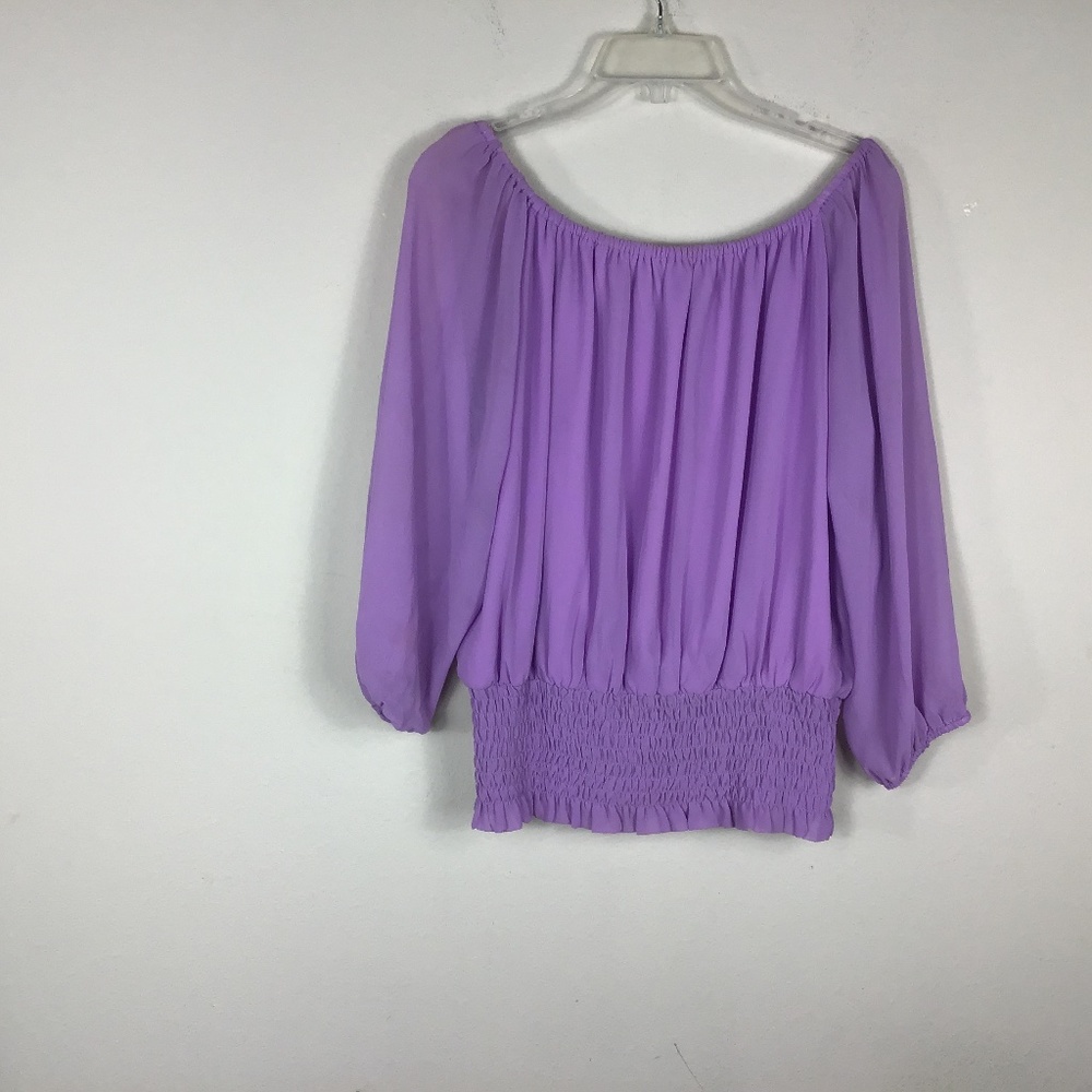 Lilac Off-Shoulder Blouse. - Picture 2 of 4